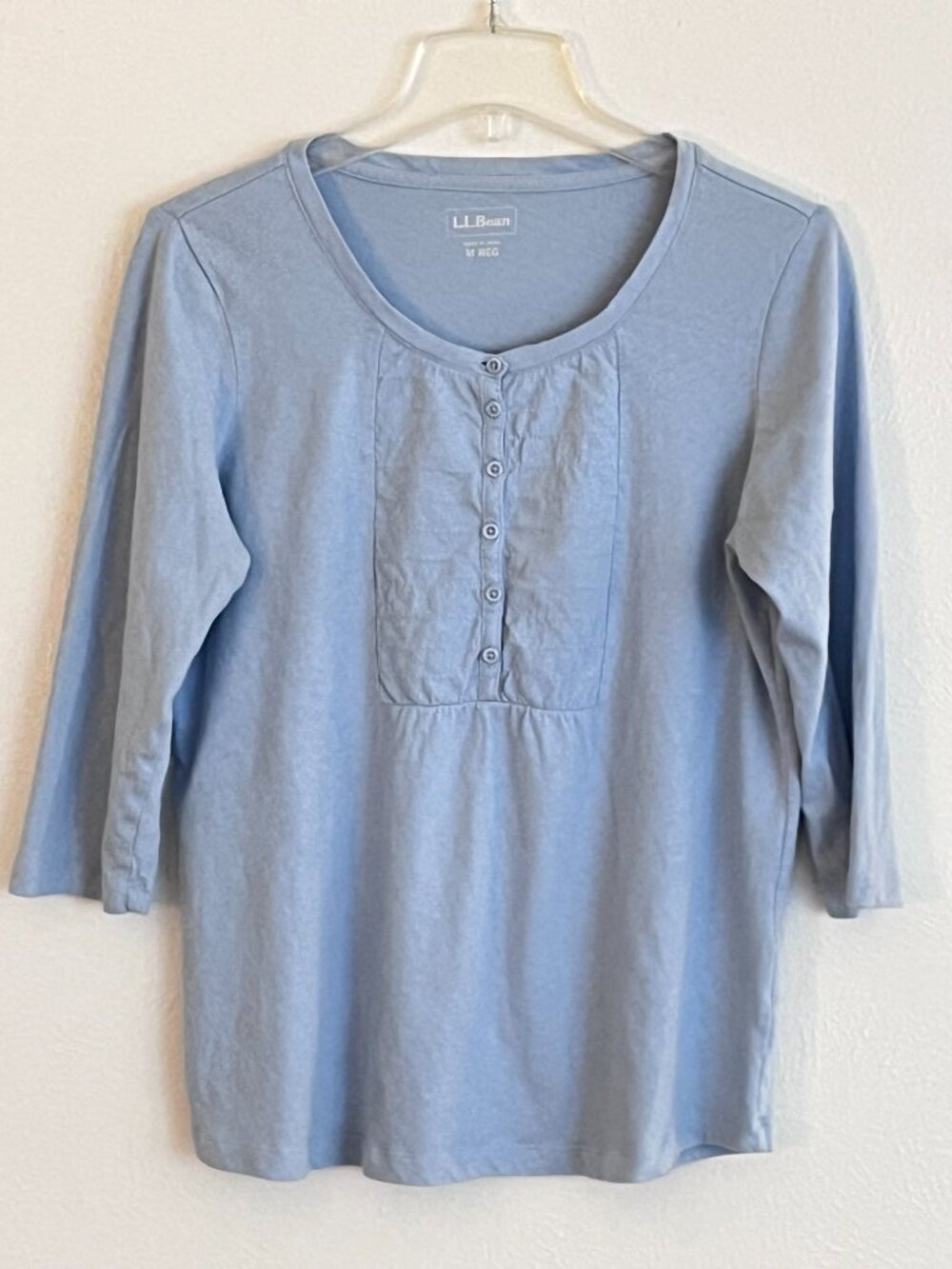 LL Bean Light Blue Linen Blend Knit Henley Top Bib Womens Size M Coastal Casual